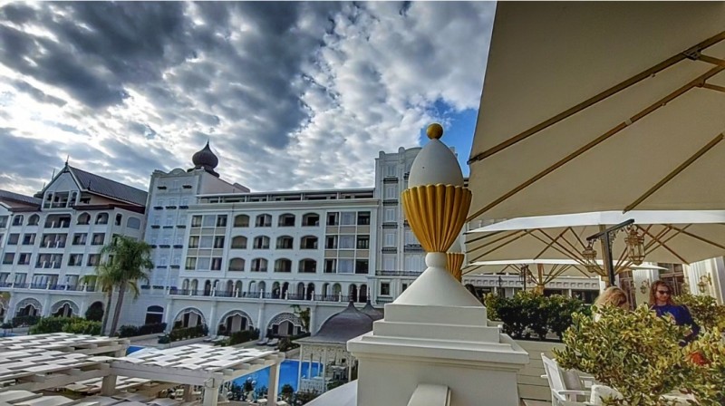 A dream vacation at the Titanic Mardan Palace, the most luxurious hotel in Antalya, costs less than you expected, in 2022