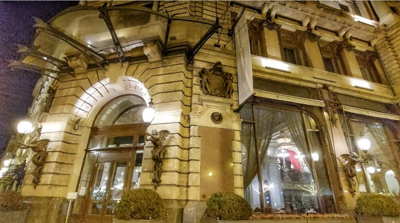 New York Cafe Budapest, the most beautiful cafe in the world!