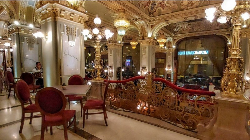 New York Cafe Budapest, the most beautiful cafe in the world!