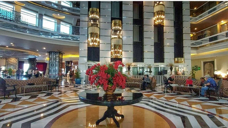 See what Delphin Imperial 5 * Antalya looks like, one of the hotels most loved by Romanians