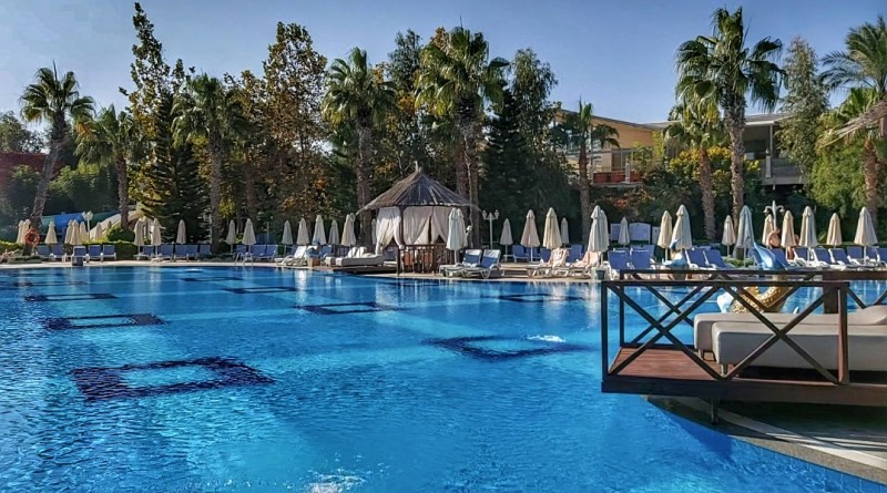 See what Delphin Imperial 5 * Antalya looks like, one of the hotels most loved by Romanians