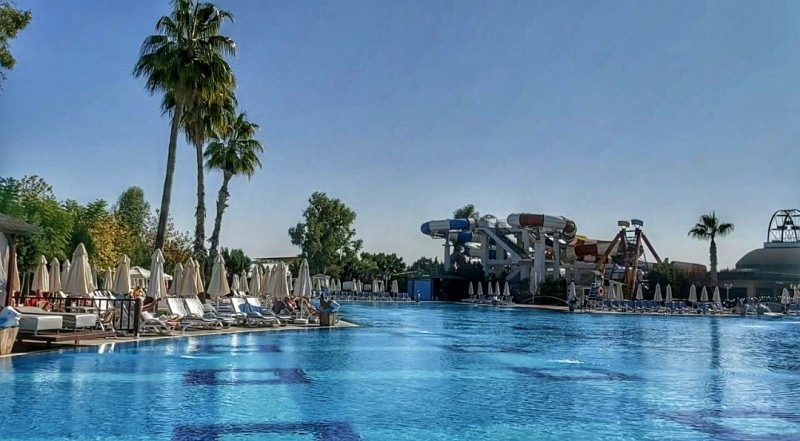 See what Delphin Imperial 5 * Antalya looks like, one of the hotels most loved by Romanians