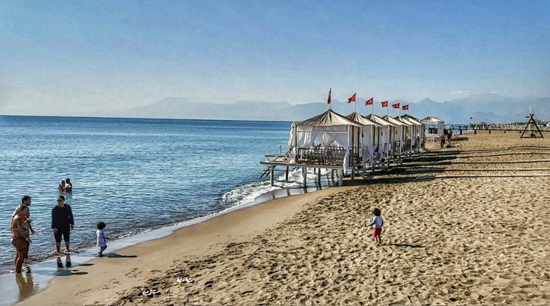 Vezi cum arata Delphin Imperial 5* Antalya, unul dintre cele hotelurile cele mai iubite de romani