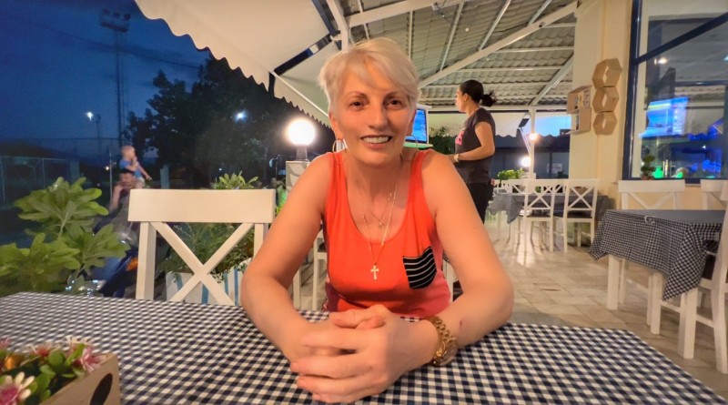 Maria, Restaurantul din Paralia Katerini, iubit romani