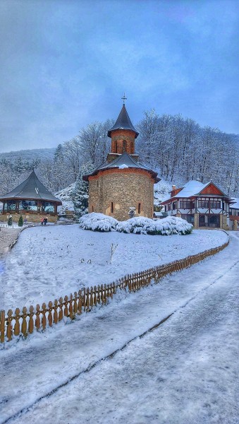 Why to visit Prislop Monastery in winter?