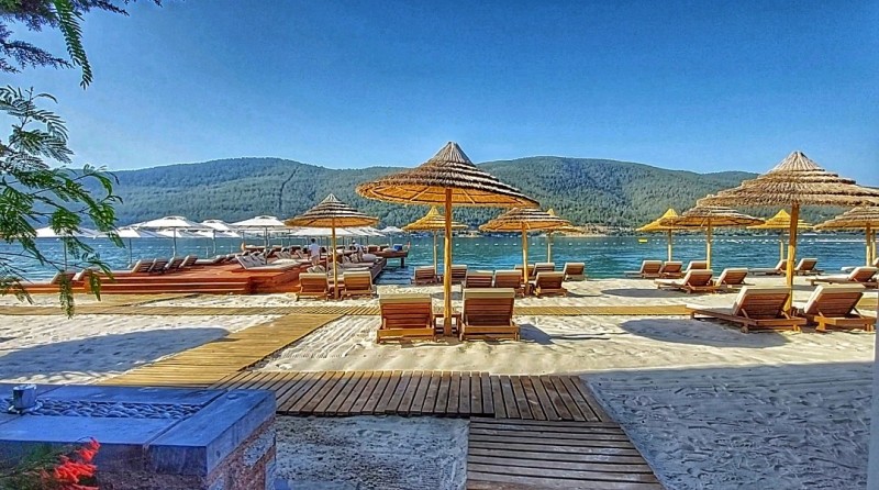 Dream vacation in the newest hotel of the Titanic chain, in Bodrum