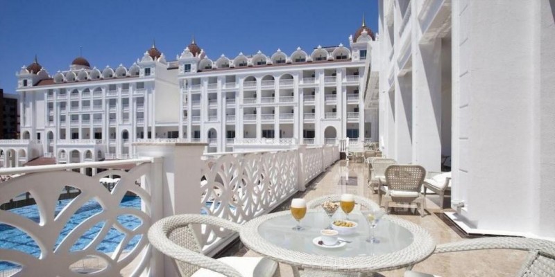 Oz Side Premium, the hotel of a beautiful holiday in Antalya