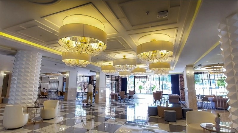 ROYAL GARDEN BEACH din Antalya, un hotel care imi place