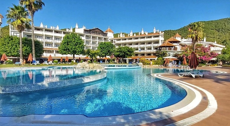 Marti Resort De Luxe Marmaris, optiune de vacanta in 2021