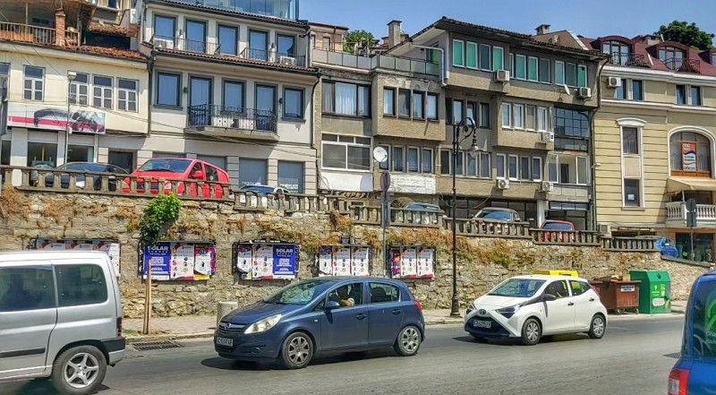 Atractiile Bulgariei: Orasul Veliko Tarnovo